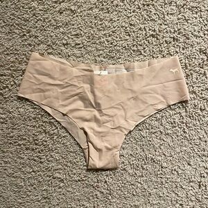NWT PINK Victoria’s Secret Beige No-Show Seamless Cheekster Panty